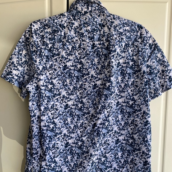 J crew Short Sleeve - Picture 2 of 2